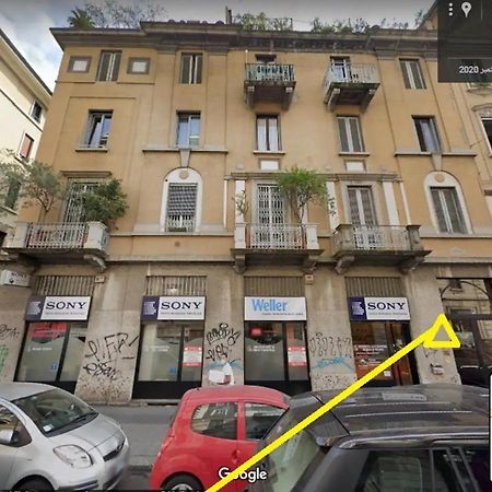 Nice And Quiet Accommodation In The City Center Milan Exterior photo